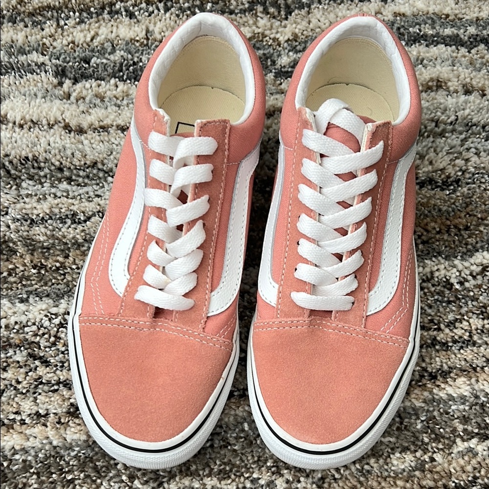 Vans Pink and White Low-Top Sneakers with Signature Stripe